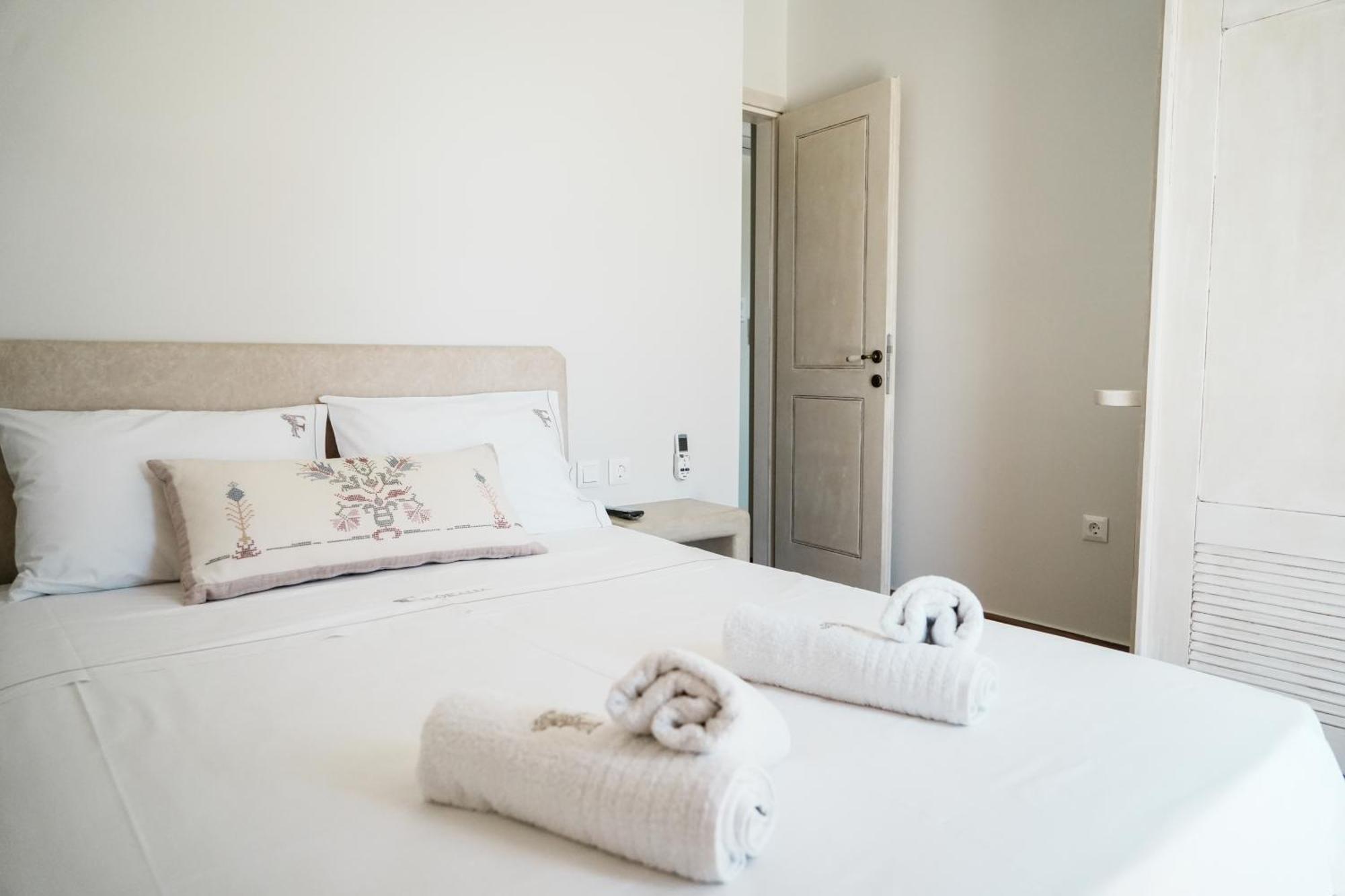 Filokalia 4 Veins - Vacation House With Sea View การิสโตส ภายนอก รูปภาพ